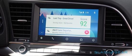 驾驶不分心：Google为Android Auto启用语音触发指令